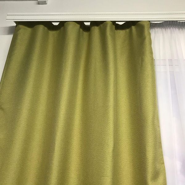 Готові однотонні штори льон blackout блекаут Оливкові, Комплект штор на тасьмі зі щільної портьєрної тканини 1274385960 фото